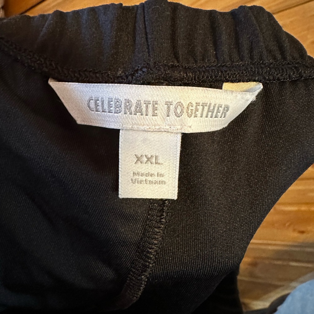 Celebrate Together Black Leggings Size XXL